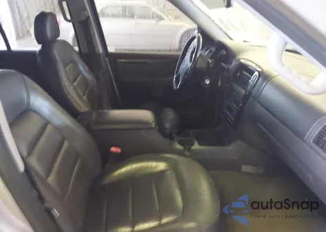 2004 Ford Explorer Limited z USA, uszkodzony, nr VIN 1FMDU65W44UA29954